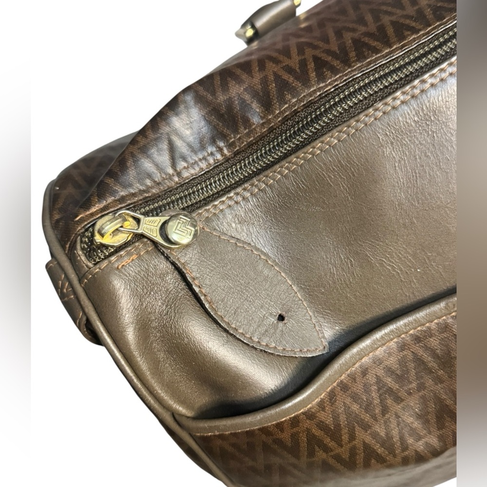 Mario Valentino Boston Bag - Picture 7 of 15